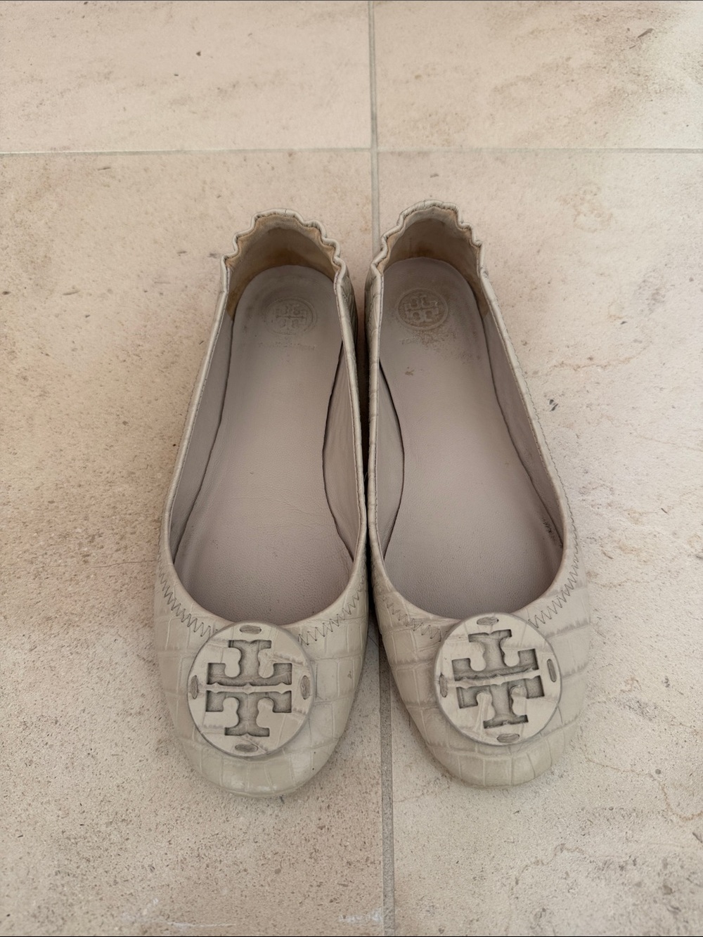 Tory Burch Cream Croc-Embossed Logo Ballet Flats